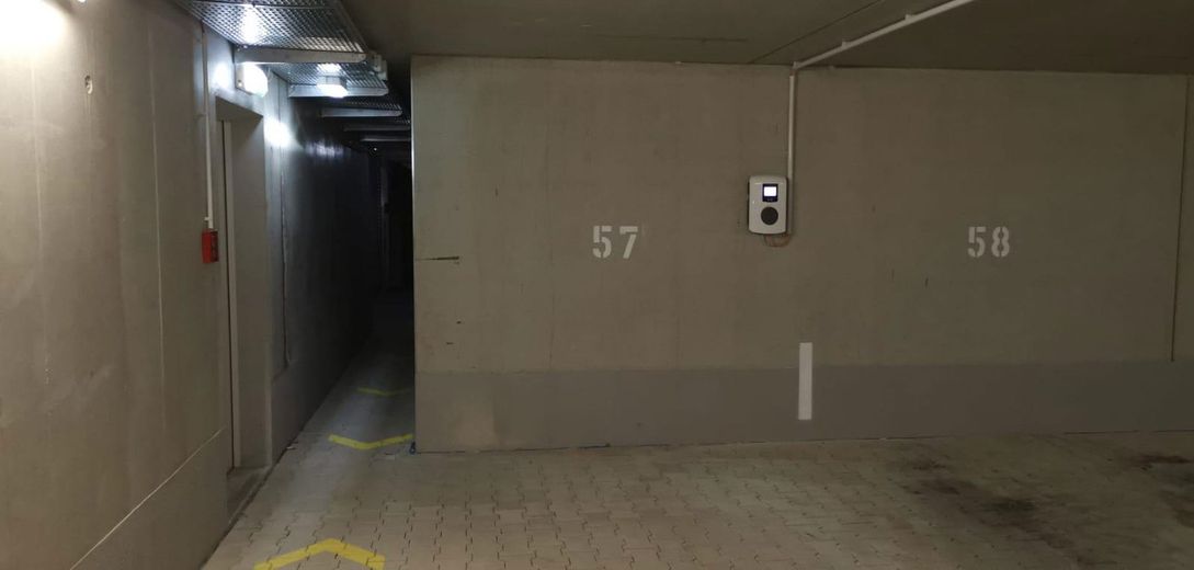 Tiefgaragenstellpl. m Wallbox