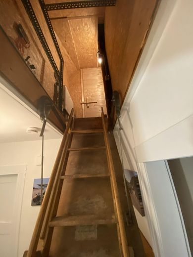 Aufgang zum Speicher