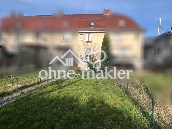 Reihenmittelhaus mit Altbaucharakter und Garten in LU-Mundenheim – Foto 1