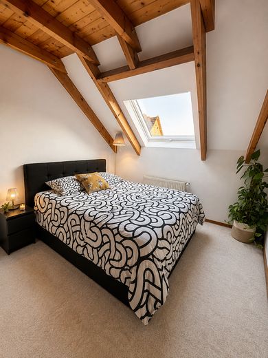 Schöne 2 ZKB im DG mit Stellplatz – Foto 11