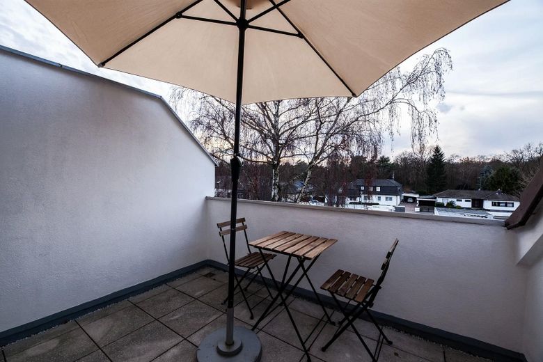 Hochwertige 2 Zimmerwohnung mit Dachterrasse in Köln am Flughafen – Foto 12