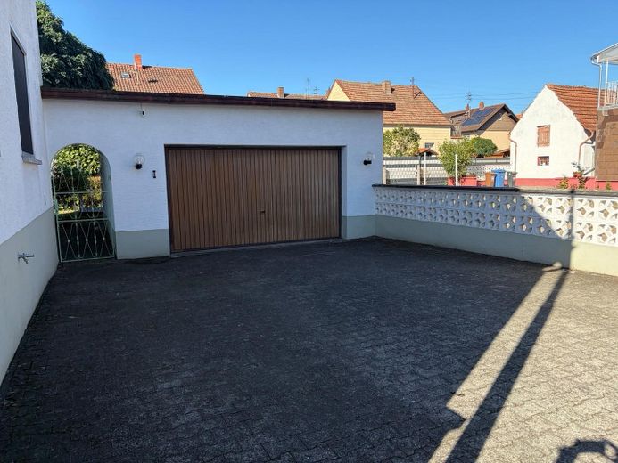 ДВА ДОМА — ОДИН ДОМ! Жилая площадь ок. 290 м² + 3 гаража — БЕЗ КОМИССИИ! – Фото 22