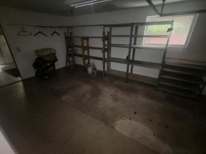 Grande casa unifamiliare a Wanzka – Garage