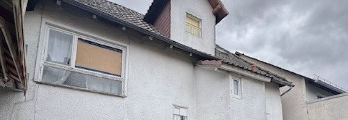 2868 - INVESTMENT 3 MFH Häuser mit Gewerbe mit 8% Rendite Investment Usingen.