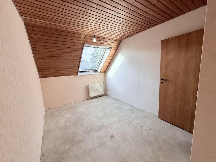 Yenilikler için sağlam bir temel - Modernize edilecek ebeveyn evi – Zimmer OG 1