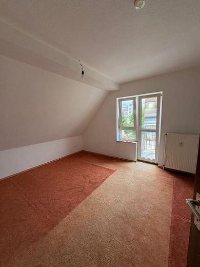 SZmit Blick zum Balkon