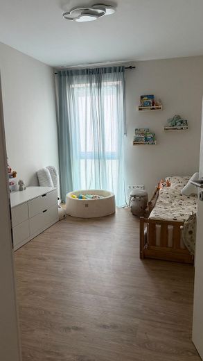 4-Zimmer-Wohnung in Bad Wünnenberg-Haaren ab 01.10.26 zu vermieten – Schlafzimmer 1