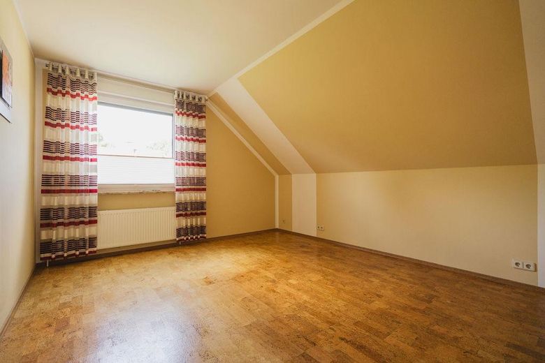 Top Lage, hochwertig ausgestattetes Einfamilienhaus von privat, provisionsfrei, ohne Makler – Foto 32