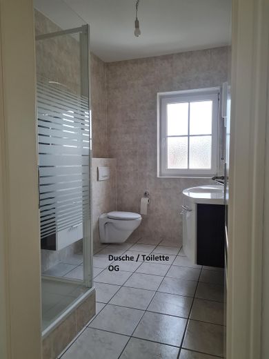 Exclusive maisonette apartment in Beckerswäldchen – Bad/Dusche EG