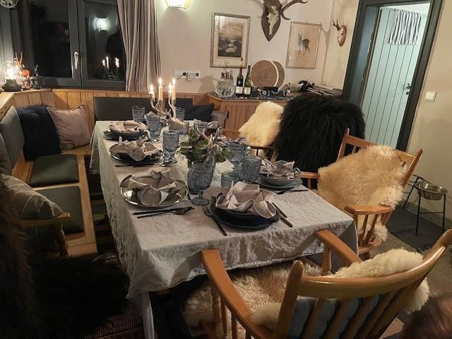 Esstisch für 10 Personen