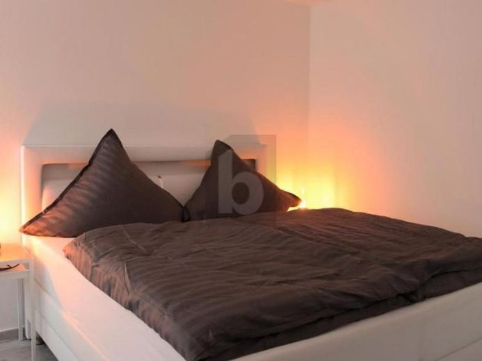 AIR BNB, VERMIETUNG, RESTAURANT, BESTLAGE – फोटो 1