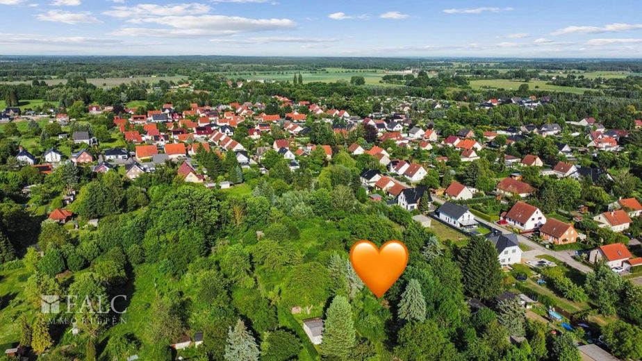 Provisievrij. Hier kan uw woondroom groeien - perceel op gewilde locatie! – Luftbild Ost