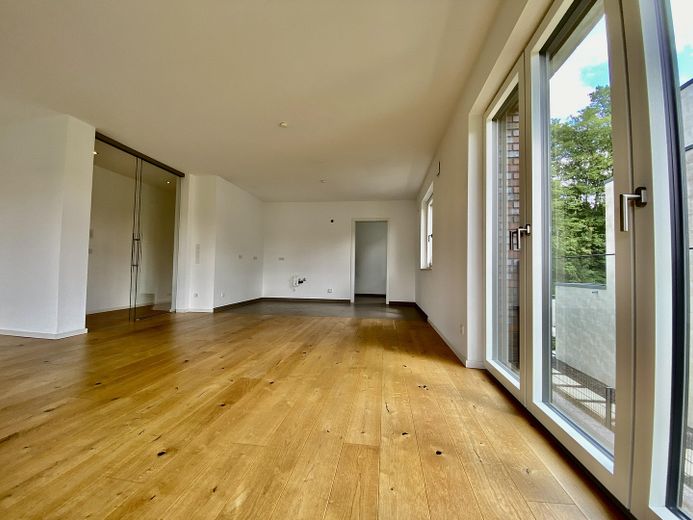 Hochwertige, neuwertige und großzügige Maisonettewohnung in Münster-St. Mauritz !! – Küche vom Wohnraum