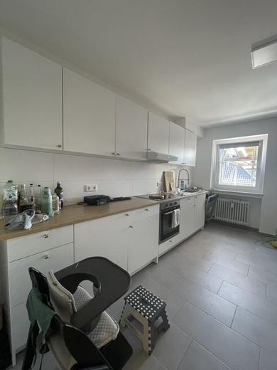 Im Herzen von Büderich - in 2024 kernsanierte wunderschöne 2-Zimmerwohnung mit Balkon – Küche aktuell