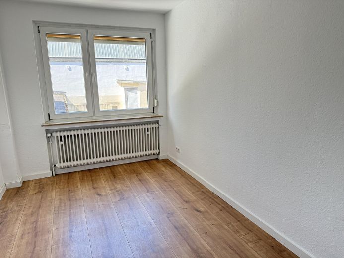 Nachmieter gesucht: Renovierte 3-Zimmer EG-Wohnung mit Balkon an der schönen Nordbahntrasse – Küche - Aktuell/ leer