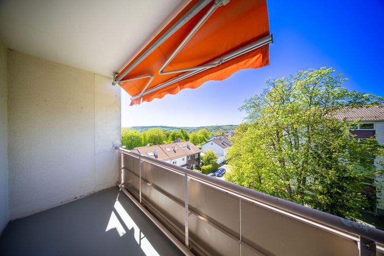 Erstbezug / Neugründung: Hochwertige 4-Zimmer-WG am Ulmer Eselsberg (Traminerweg) – Balkon 2
