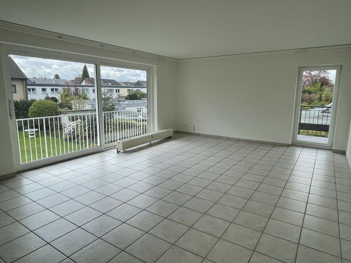 Wohn-/Esszimmer 1