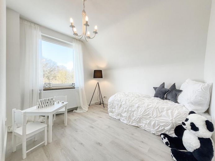 Kinderzimmer oder Büro