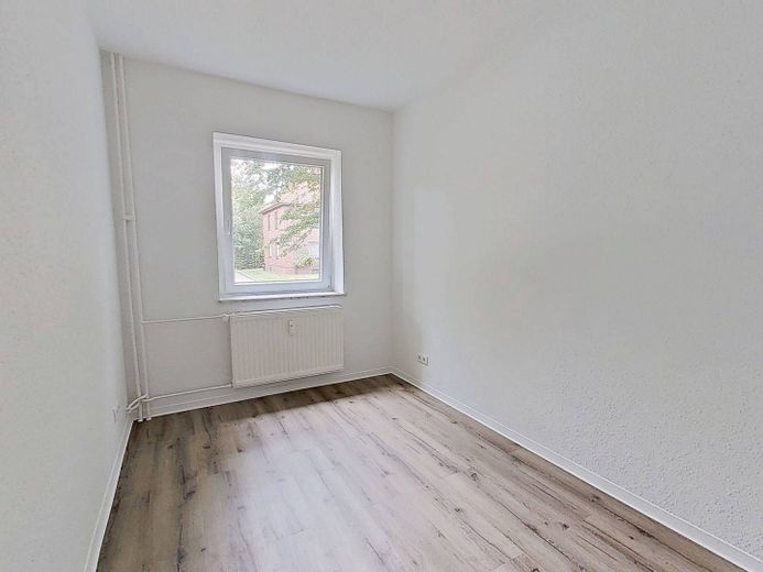Draußen bläst der Herbstwind, bei uns schmelzen die Kosten - 1 NKM FREI: Schöne 3-Zimmer-Wohnung in fußläufiger Altstadtnähe – Ansicht I: Schlafzimmer II