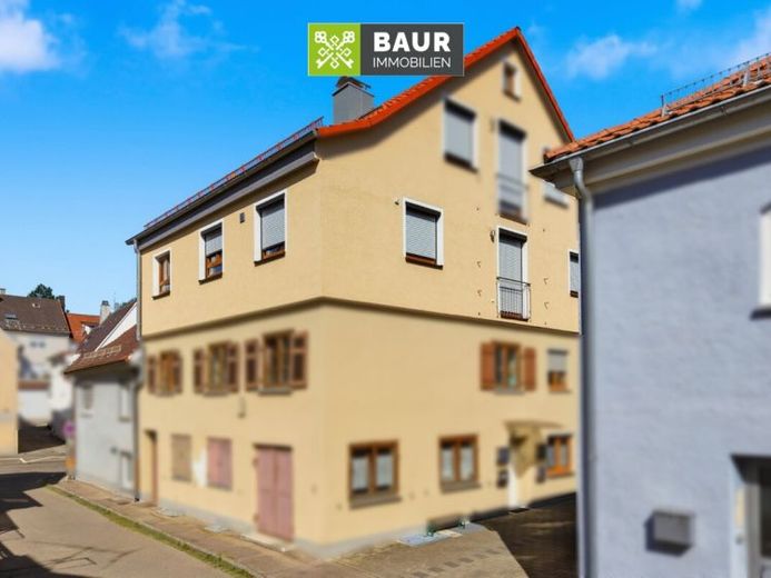 360° | Memmingen Eski Şehir Merkezinde Eski Yapı Cazibesine Sahip Şık 3 Odalı Daire – Fotoğraf 1