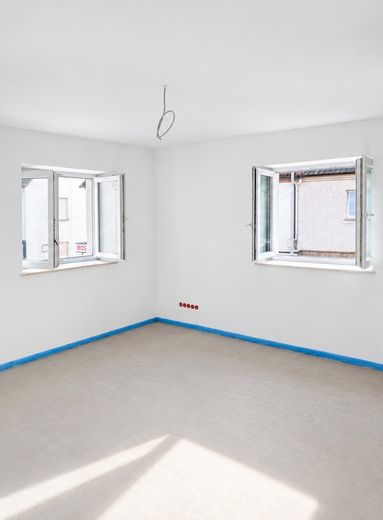 Appartamento di 4 locali in un ambiente storico / primo utilizzo dopo una ristrutturazione completa – Wohnen Wohnung 4