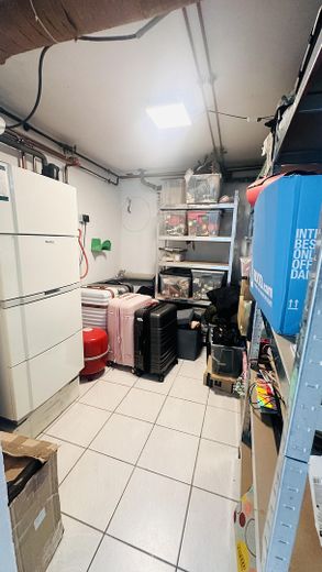 Casa unifamiliare modernizzata con 187 m² di superficie abitabile, 6 locali, garage e giardino, senza intermediario – Keller Raum 2