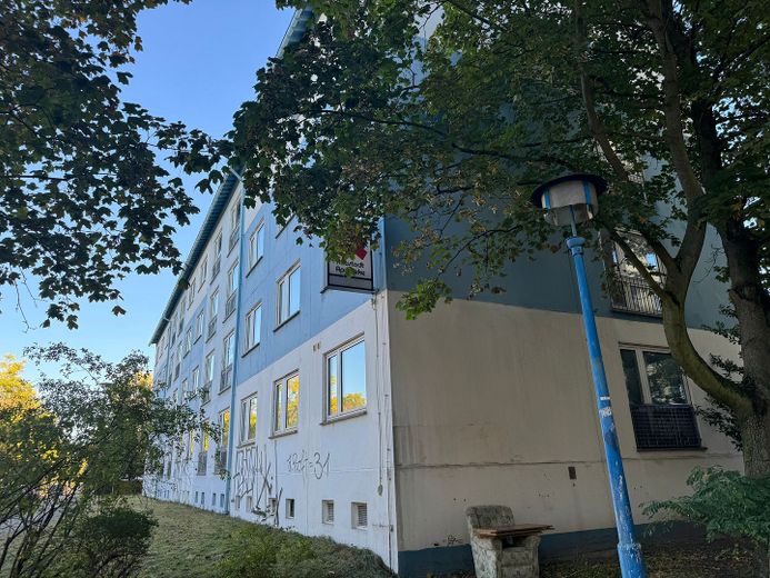 Mehrfamilienhaus mit 24 Wohneinheiten im Stadtzentrum abzugeben! – Foto 3