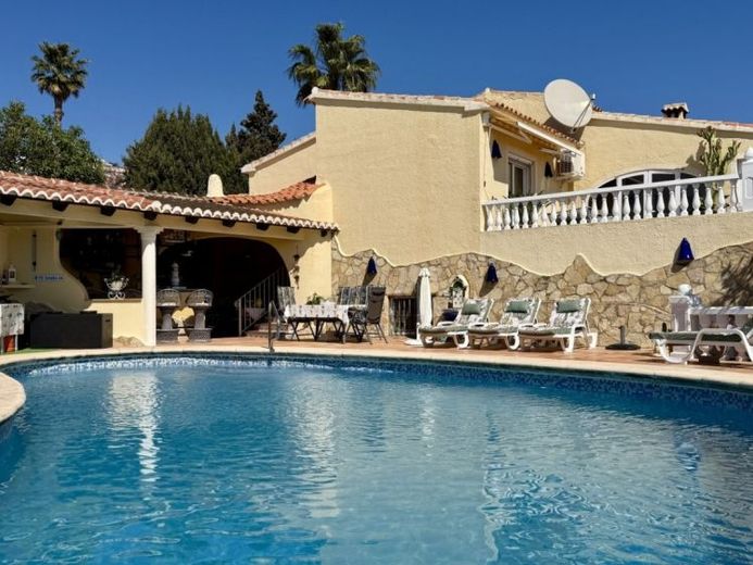 Traumhafte Villa mit Meerblick und viel Sonne – Foto 1
