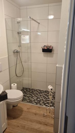 Bad mit Dusche