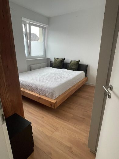 Appartement moderne au rez-de-chaussée, accessible aux personnes à mobilité réduite, avec jardin privatif – Schlafen