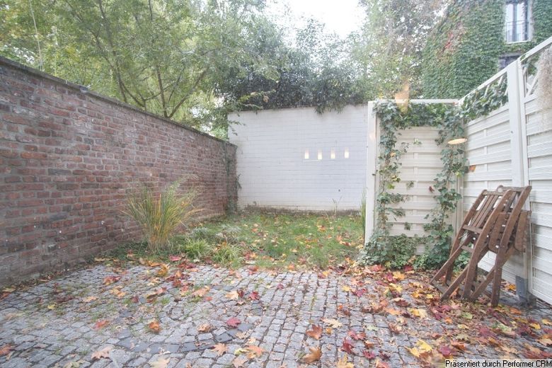 Charmante und sehr komfortable Wohnung mit eigenem Eingang und Gartenterrasse, Nähe Medienhafen – 71f6c6870cd8f056c70a1b3eeb227d2194a12b1f.jpg
