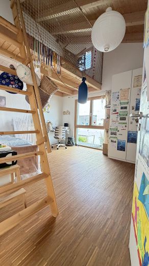 Maison de caractère personnalisée : maison jumelée claire et haut de gamme à Bittenfeld, KfW 55 – Kinderzimmer