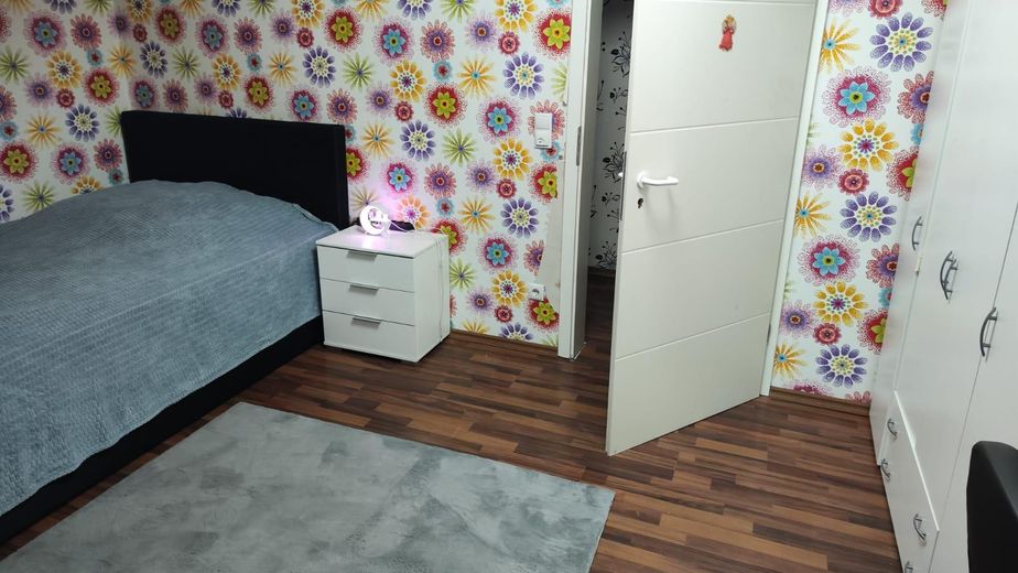 Schlafzimmer 3 Wohn. 1