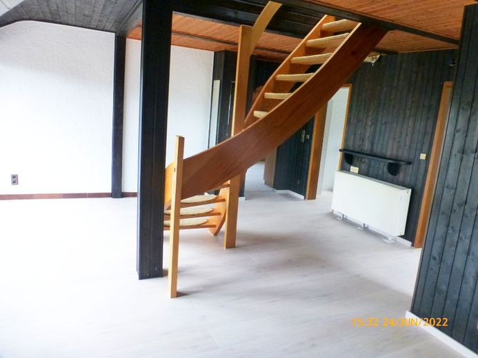 Belbe appartement calme de 2,5 pièces ZKBGWDM au 2e étage, avec garantie du prix du loyer, petit balcon dans un emplacement privilégié, – Wohnzimmer
