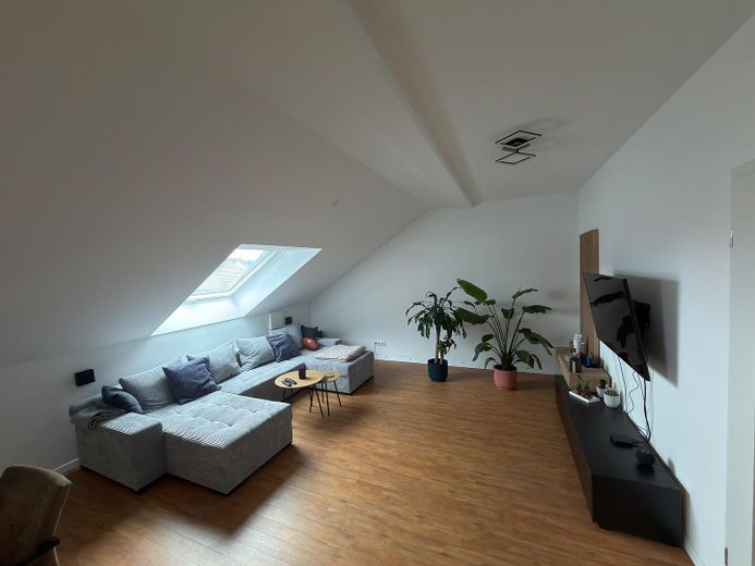 Wunderschöne 3-Zimmer-Wohnung in Heldenstein – Foto 1
