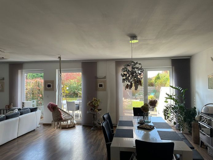 Affascinante casa unifamiliare con bel giardino a Groß Schwülper – Foto 11