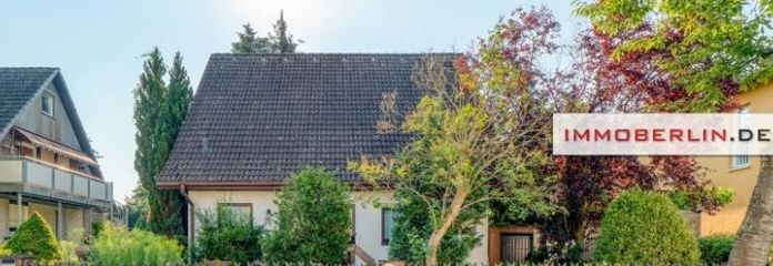 IMMOBERLIN.DE - Komfortables freistehendes Einfamilienhaus mit charmantem Ambiente