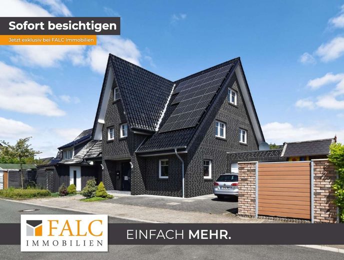 Familienidylle mit Stil: Großzügiges Einfamilienhaus mit Sauna, Garten &amp; hochwertiger Ausstattung – Titelbild