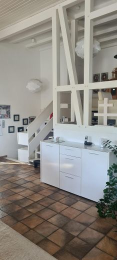 Großzügiges Architektenhaus mit Einliegerwohnung auf traumhaft angelegtem Grundstück – Galerie