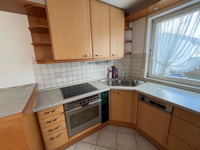 Schöne 3,5-Zimmer-Wohnung mit Balkon in Gerlingen – Küche