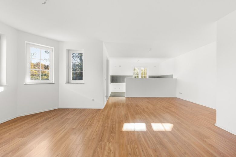 Wohn- und Essbereich 6