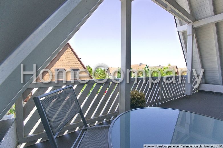 Schöne Wohnung mit Loggia in bevorzugter Wohnlage auch geeignet für ein Paar – 9853b9faaf3e98b16f49abdde4e6aec804480e2a.jpg