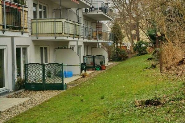 Светлая 2-комнатная квартира с видом на долину и зелень