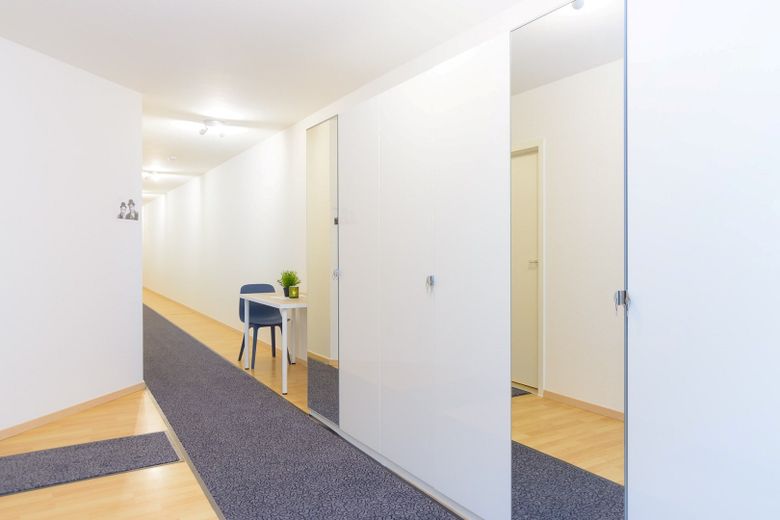 Büro/Gewerberäume 150m², 5 Zimmer, möbliert – Foto 1