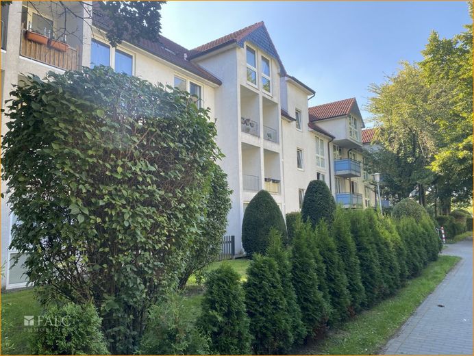 *Kapitalanleger aufgepasst* 
gut vermietete 1-Zimmer Eigentumswohnung in Hannover zu verkaufen – Mehrfamilienhaus und Außenanlage
