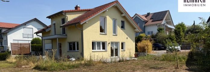 NEUENSTADT: Tolles Einfamilienhaus mit geringen Aus- u. Fertigstellungsarbeiten !