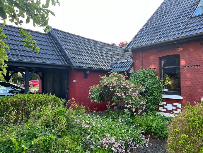 Charmantes Haus mit traumhaftem Garten – Foto 16