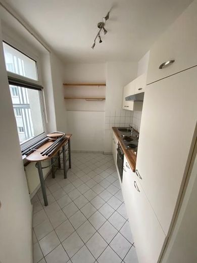 Preiswerte 3-R-Whg. Altbau im 2.OG ca.73 m²; in Magdeburg- Stadtfeld -Ost zu vermieten. – Küche