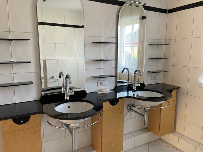 Exklusive 3,5 Zimmer Luxuswohnung mit direktem Bodenseeblick in Nonnenhorn – Photo 8