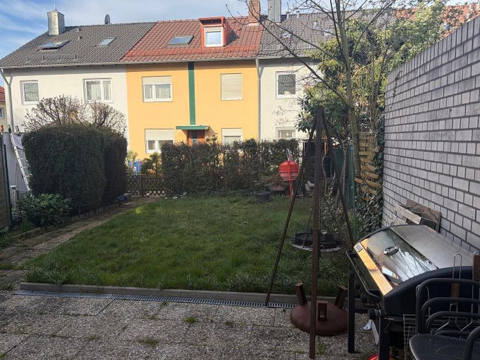 Reihenmittelhaus Nürnberg-Kornburg – Garten